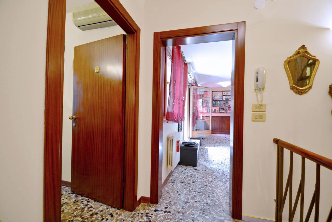 Apartamento Ve.N.I.Ce Cera Casa Della Zia Venecia Exterior foto
